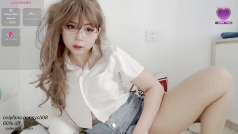 Snapshot of neko_nancy08 chatting on October 12, 5:06 am Nancy no baby bb....or other name online show from October 12, 5:06 am