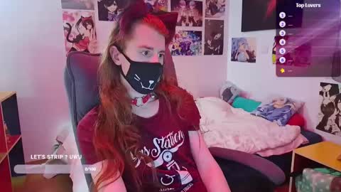 Snapshot of neko_nyaaa chatting on March 18, 6:33 pm Neko online show from March 18, 6:33 pm