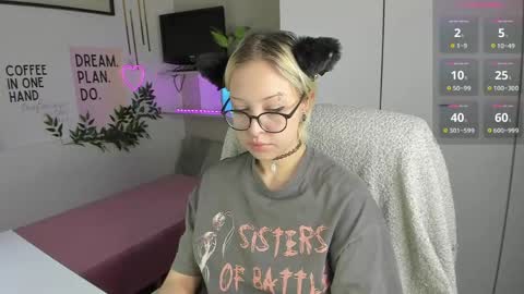 Snapshot of neko_sora chatting on March 15, 7:36 am Kate online show from March 15, 7:36 am