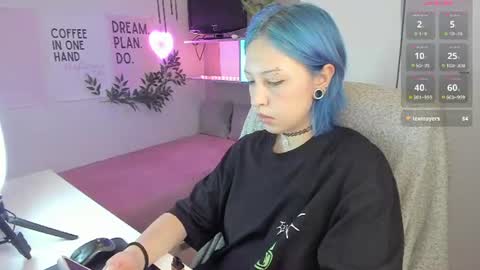 Kate online show from June 13, 8:51 pm