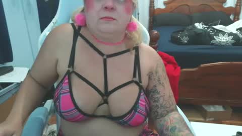 NekoKittenz online show from September 17, 12:12 am