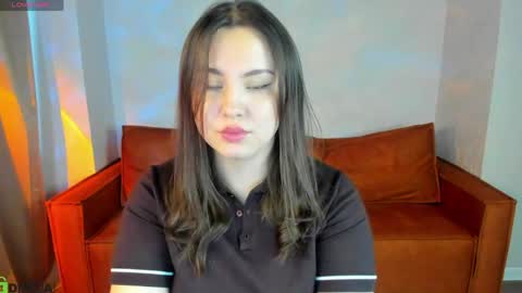 nelie_evans online show from April 13, 10:54 am