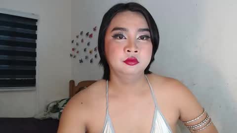 nellathegoodcummer online show from October 27, 5:55 am