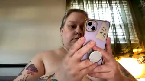 Nellie Atlas online show from June 2, 12:40 pm