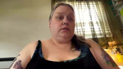 Nellie Atlas online show from June 9, 3:23 pm