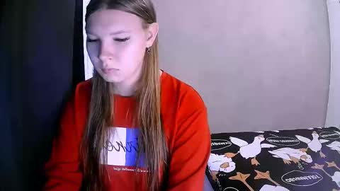 Snapshot of nelli_lux chatting on November 19, 12:16 pm Nelli online show from November 19, 12:16 pm