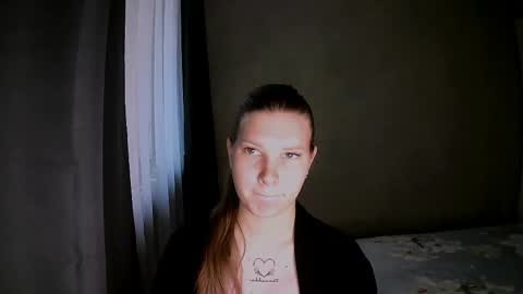 Snapshot of nelli_lux chatting on December 4, 5:50 am Nelli online show from December 4, 5:50 am