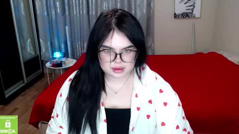 Mila online show from February 13, 5:20 pm