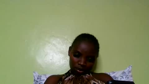 Snapshot of nelly_ebony5 chatting on June 8, 2:28 pm nelly_ebony5 online show from June 8, 2:28 pm