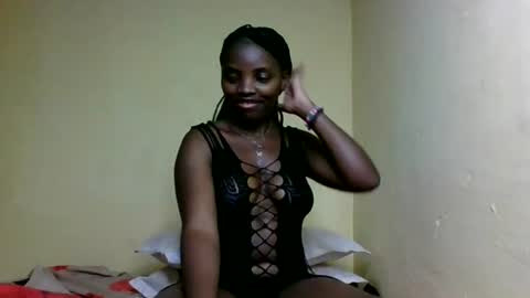 nelly_ebony5 online show from July 24, 11:25 pm