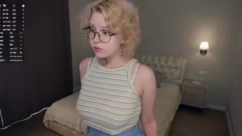 nelly_gloss online show from July 9, 7:56 am