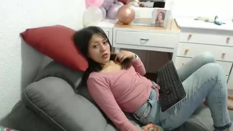 Snapshot of nena_lov chatting on February 20, 8:42 pm Star online show from February 20, 8:42 pm