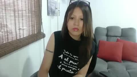 Snapshot of nena_lov chatting on April 14, 9:54 pm Star online show from April 14, 9:54 pm