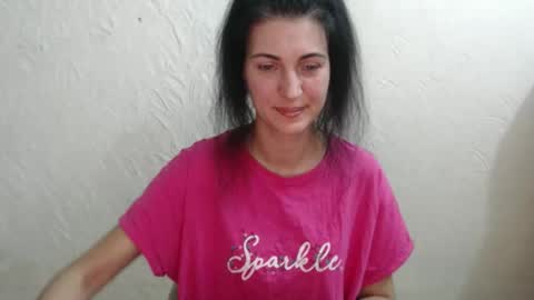 Snapshot of nensyfay_ chatting on November 22, 7:57 pm Nensy online show from November 22, 7:57 pm