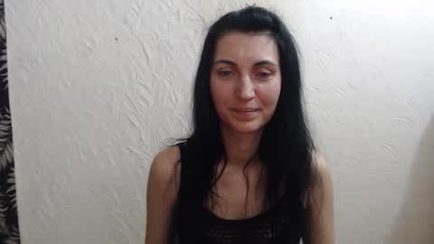 Nensy online show from April 24, 8:44 pm