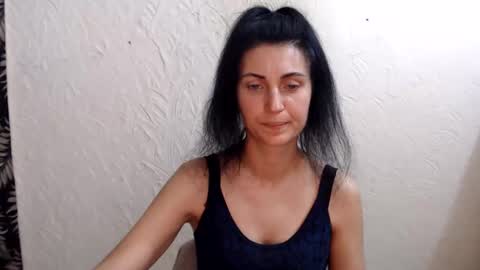Nensy online show from June 9, 4:07 pm