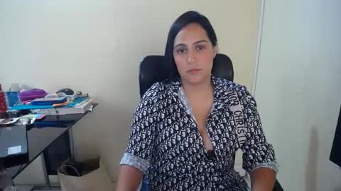 kelly lopez online show from December 4, 2:15 pm