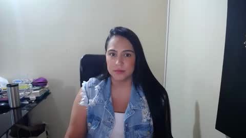 kelly lopez online show from January 29, 6:07 pm