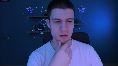 Snapshot of neo_raze_ chatting on March 21, 8:01 pm neo_raze_ online show from March 21, 8:01 pm