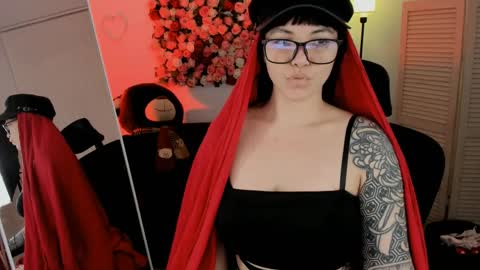 Snapshot of neogeisha28 chatting on April 19, 6:10 pm Neo Geisha online show from April 19, 6:10 pm