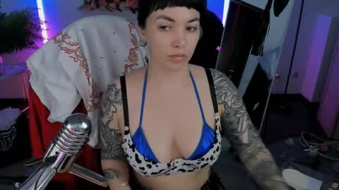 Snapshot of neogeisha28 chatting on May 19, 3:29 pm Neo Geisha online show from May 19, 3:29 pm