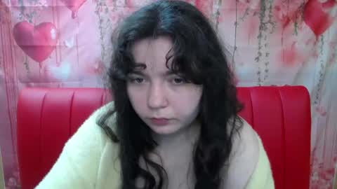 Snapshot of neonilalisova chatting on April 11, 6:51 am NeonilaLisova online show from April 11, 6:51 am