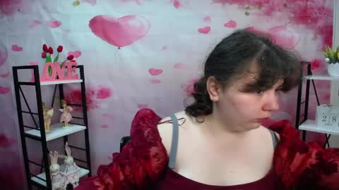 Snapshot of neonilalisova chatting on April 29, 5:11 am NeonilaLisova online show from April 29, 5:11 am