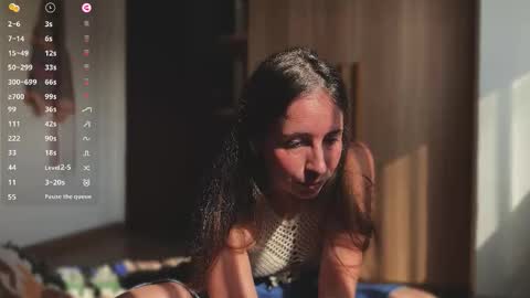 Snapshot of neonquack chatting on February 8, 7:45 am Riley online show from February 8, 7:45 am