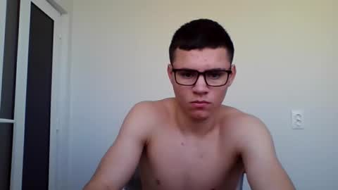 Snapshot of neoplayboy2 chatting on November 2, 10:28 am neoplayboy2 online show from November 2, 10:28 am