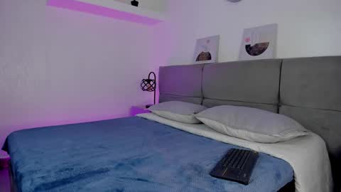  NeoRaptis  jhonatan  online show from December 2, 8:00 pm