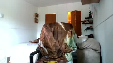 nephew_p online show from June 15, 9:06 pm