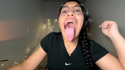 Helena    Every Friday new video for my fan club loves  online show from December 17, 6:25 pm