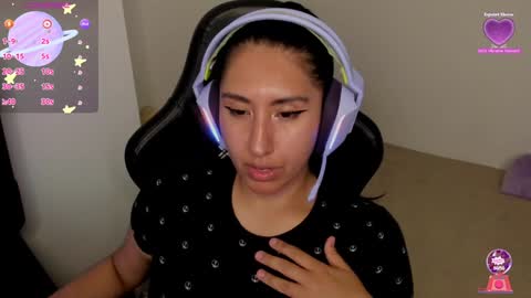 Snapshot of nerdgirl314 chatting on December 27, 1:00 am Alejandra de Hypatia online show from December 27, 1:00 am