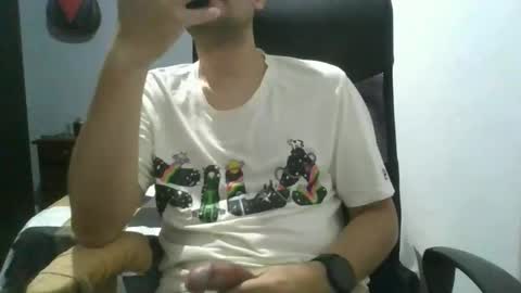 MrBull online show from April 28, 4:17 am