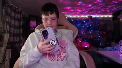 Snapshot of nerdy_squirty chatting on March 25, 7:03 am NerdySquirty online show from March 25, 7:03 am