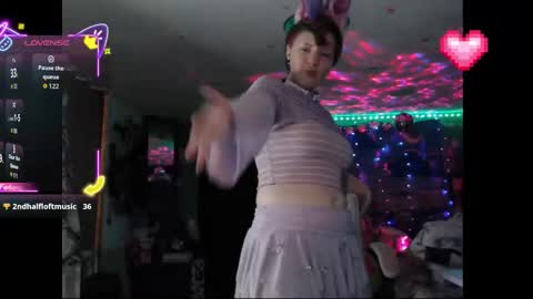 NerdySquirty online show from June 10, 8:35 am
