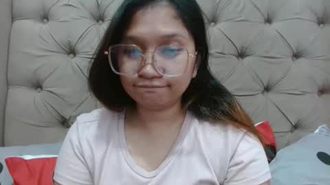 nerdypinaypie online show from March 12, 2:07 am