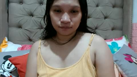 Snapshot of nerdypinaypie chatting on June 13, 10:02 am nerdypinaypie online show from June 13, 10:02 am