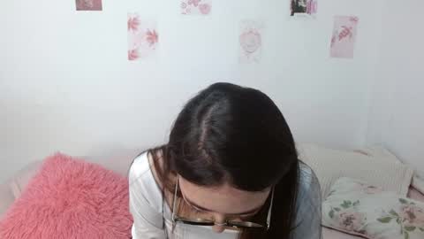 Nessa online show from July 31, 3:39 am
