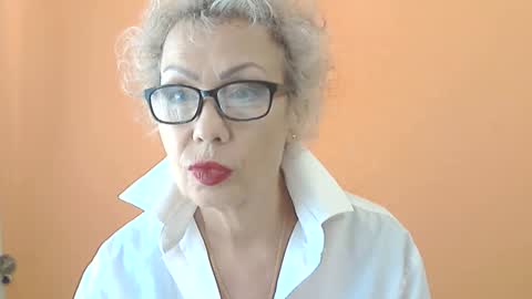 Snapshot of nessyjenixs chatting on September 20, 7:20 am NessyJenixs online show from September 20, 7:20 am