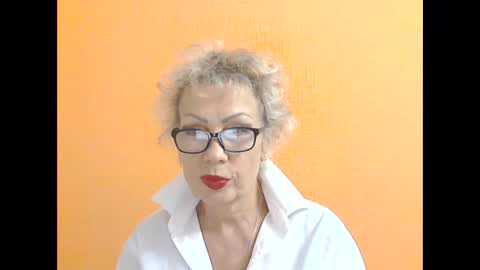 NessyJenixs online show from September 22, 5:04 pm