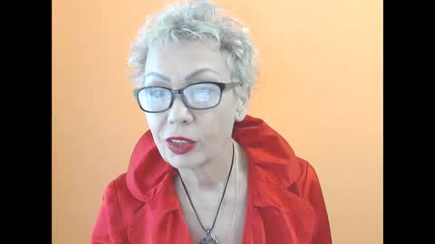 NessyJenixs online show from October 25, 8:22 am