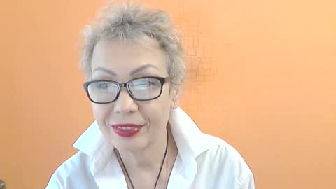 NessyJenixs online show from November 23, 8:14 am