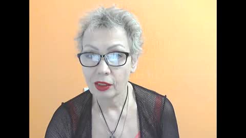 NessyJenixs online show from December 4, 8:56 am