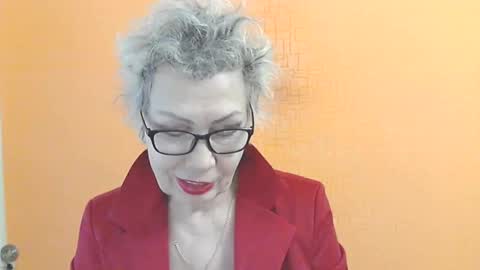 NessyJenixs online show from February 15, 10:47 am