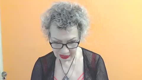 NessyJenixs online show from May 13, 2:25 pm