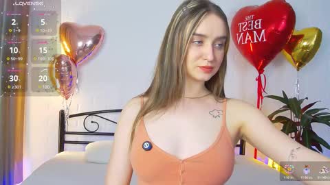 Snapshot of nestygrey chatting on February 13, 3:03 pm Nesty online show from February 13, 3:03 pm