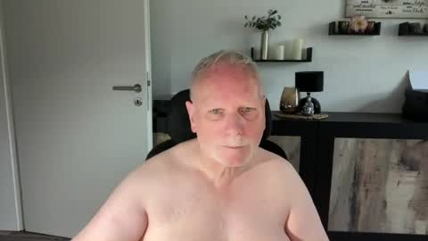 nettermann1968 online show from August 4, 12:52 pm