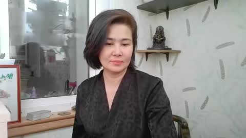 Snapshot of nettie_allie chatting on December 14, 9:14 am Nettie Allie online show from December 14, 9:14 am