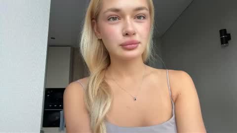 Kate online show from July 16, 9:04 am